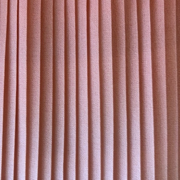 Halston Pleated Ombré Midi Skirt Coral Pink/Orange NWT Size Small - Picture 6 of 7